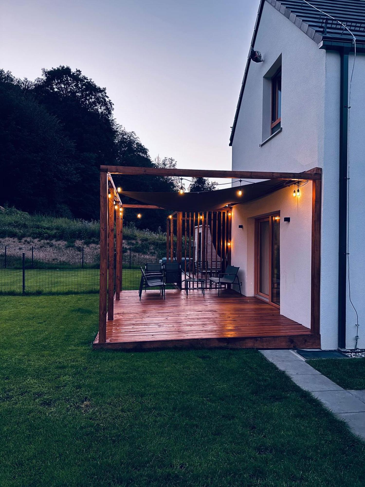 Apartament Pod Wzgorzem Z Sauna, Jacuzzi I Basenem Kudowa Zdroj Luaran gambar